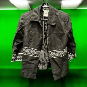 Plaza south Black Jacket with White Embroidery size 10P